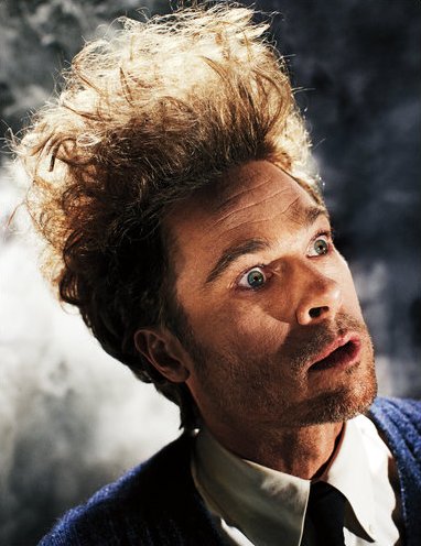 Brad Pitt dressed as a madman for the latest issue of New York Times Magazine.
Brad Pitt dressed as a madman for the latest issue of New York Times Magazine.