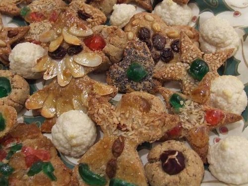 Christmas - Sour Cream Cookie cutter Cookies with Stevia (Sugar + Gluten free) Christmas - Sour Cream Cookie cutter Cookies with Stevia (Sugar + Gluten free)