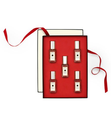 15 One-Size-Fits-All Finds For Stress-Free Holiday Gifting 15 One-Size-Fits-All Finds For Stress-Free Holiday Gifting