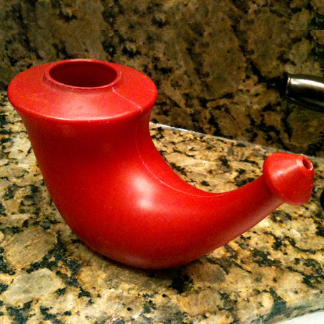 How to Use a Neti Pot Safely