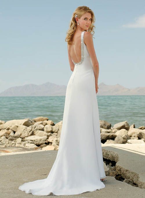 Make sure your beach wedding gown is the right length Beach Wedding Dresses
