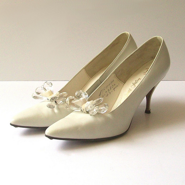 Beautiful Bridal Shoes For Beach Weddings