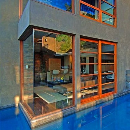 Hollywood Hills House by Whipple Russell