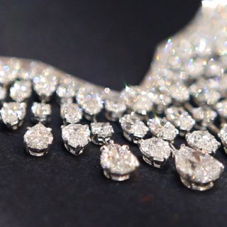 Harry Winston Red Carpet Jewelry