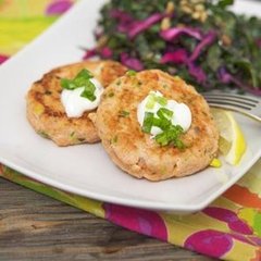 Serve Up These Simple Salmon Cakes in 20 Minutes or Less Serve Up These Simple Salmon Cakes in 20 Minutes or Less