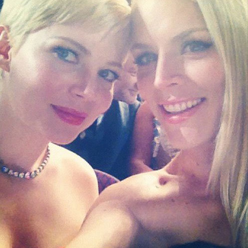 Celebrity Twitter Pictures at 2012 Oscars and Parties