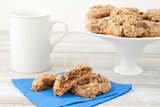 Chewy Oatmeal Raisin Cookies
