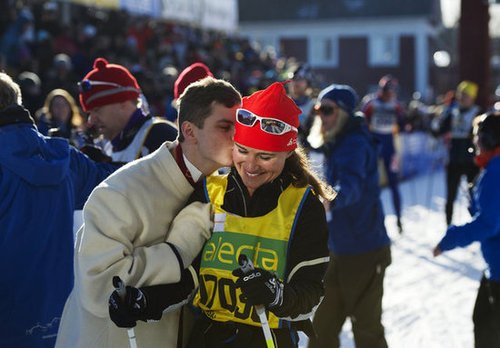 Pippa Middleton Gets a Kiss After Her Cross-Country Ski Adventure Pippa Middleton Gets a Kiss After Her Cross-Country Ski Adventure