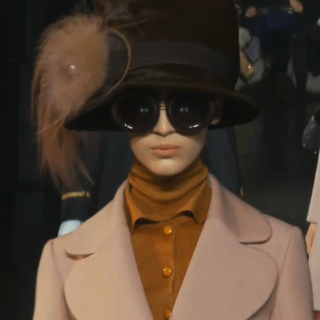 Louis Vuitton Fall 2012 Runway