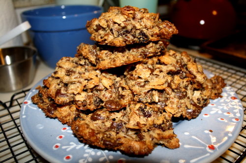 healthy kitchen sink cookies recipe