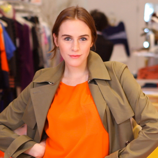 How to Wear Orange For Spring