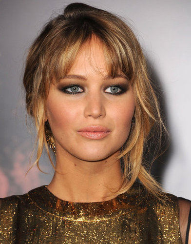 Jennifer Lawrence finished off her look with smokey eyes and a nude lip.
Jennifer Lawrence finished off her look with smokey eyes and a nude lip.
