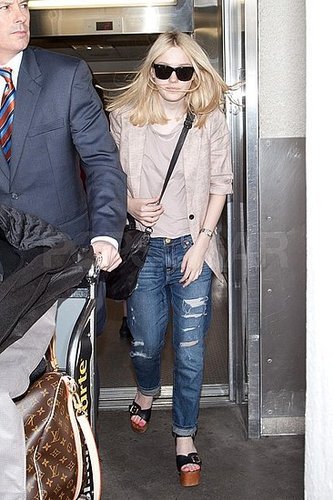 Dakota Fanning is Rad in Ripped Jeans