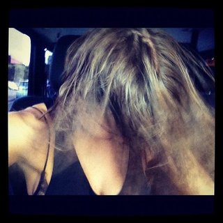 Celebrity Beauty Twitter Pictures from Lara Bingle, Candice Swanepoel, Doutzen Kroes & More!