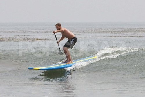 Shirtless Robert Pattinson Plays on the Beach — See Over 100 Pictures! Shirtless Robert Pattinson Plays on the Beach — See Over 100 Pictures!