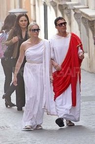 Chelsea Handler and Her Boyfriend in Rome Pictures