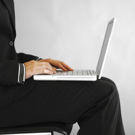 How to Write an Email For a Job
