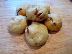 Apricot & Almond Cookies