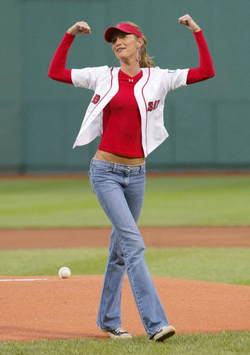 Gisele Bündchen showed her strength after she threw out the first pitch at the Boston Red Sox game in May 2004.
Gisele Bündchen showed her strength after she threw out the first pitch at the Boston Red Sox game in May 2004.