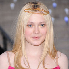 Dakota Fanning Sports a Halo-Style Headband at the Vanity Fair Tribeca Party Dakota Fanning Sports a Halo-Style Headband at the Vanity Fair Tribeca Party