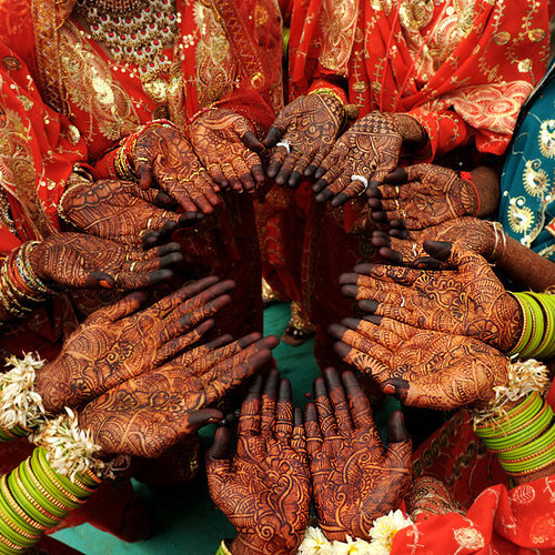 Bella has 30 beautiful bridal henna designs to try.
Bella has 30 beautiful bridal henna designs to try.