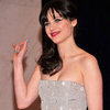 How To Get Zooey Deschanel's Baby Blue Nails As Seen On The Red Carpet For The Whitehouse Correspondents Dinner