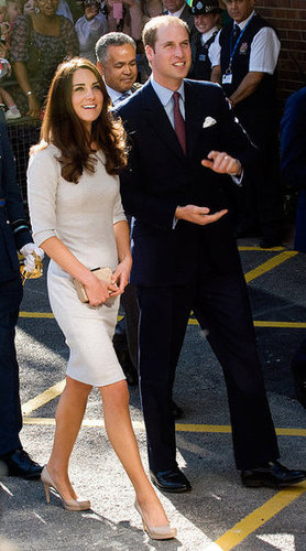 Kate was by Prince William's side in September 2011 in an Amanda Wakeley dress and LK Bennett pumps when they officially opened the new Oak Center For Children and Young People at England's Royal Marsden Hospital.
Kate was by Prince William's side in September 2011 in an Amanda Wakeley dress and LK Bennett pumps when they officially opened the new Oak Center For Children and Young People at England's Royal Marsden Hospital.