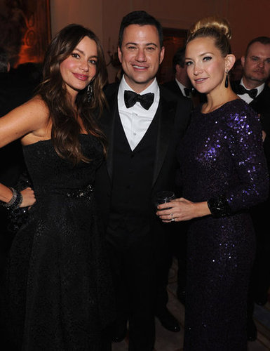 Kate Hudson and Sofia Vergar posed with Jimmy Kimmel.
Kate Hudson and Sofia Vergar posed with Jimmy Kimmel.