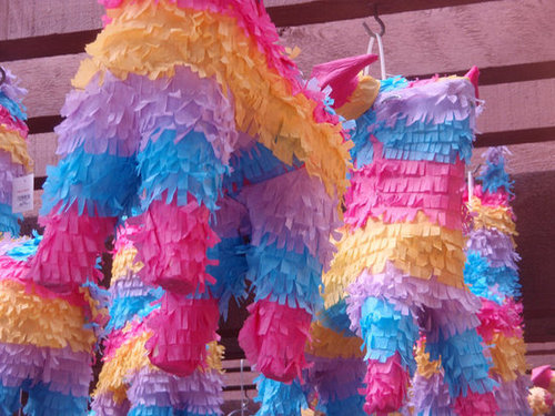 Hang a Piñata Hang a Piñata