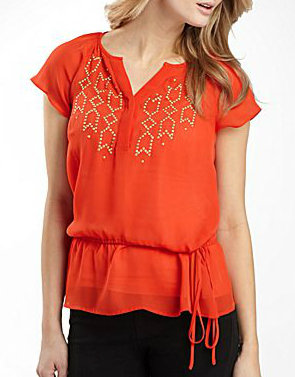 A bright tangerine shade makes this peplum top a fun, office-appropriate pick.
a.n.a. Split Neck Peplum Blouse ($18)
A bright tangerine shade makes this peplum top a fun, office-appropriate pick.
a.n.a. Split Neck Peplum Blouse ($18)