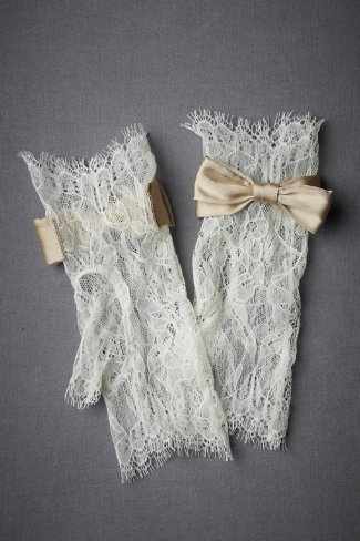 Accessories: Gloves Accessories: Gloves