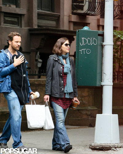 Maggie Gyllenhaal and Peter Sarsgaard Show Baby Gloria Their Brooklyn Hood Maggie Gyllenhaal and Peter Sarsgaard Show Baby Gloria Their Brooklyn Hood