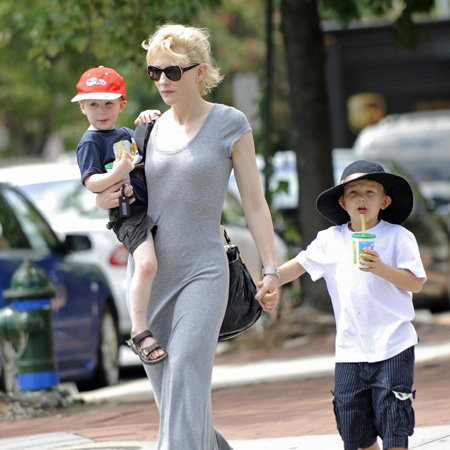 Australian Celebrity Mums Pictures With Kids For Mother's Day
