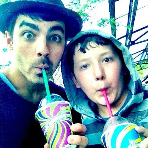 Joe Jonas Joe Jonas