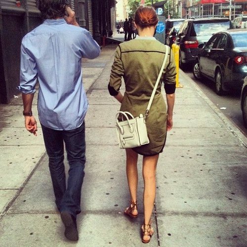 We spotted the street-styled Taylor Tomasi Hill taking a stroll in NYC.
We spotted the street-styled Taylor Tomasi Hill taking a stroll in NYC.