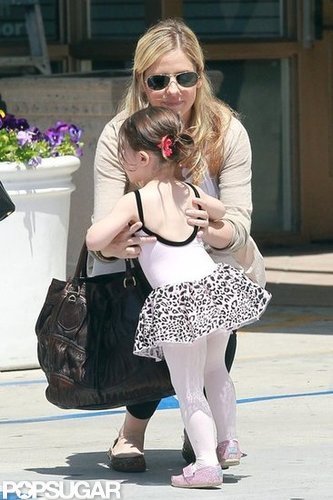 Sarah Michelle Gellar gave Charlotte Prinze a lift.
Sarah Michelle Gellar gave Charlotte Prinze a lift.