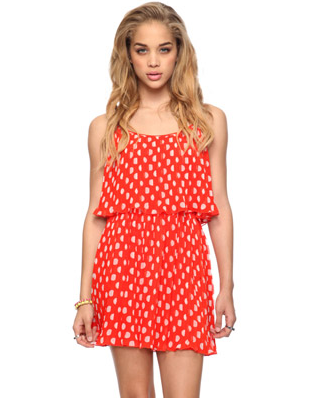A fresh take on polka dots that'll jazz up your weekend wear.
Forever 21 Pleated Polka Dot Dress ($25)
A fresh take on polka dots that'll jazz up your weekend wear.
Forever 21 Pleated Polka Dot Dress ($25)