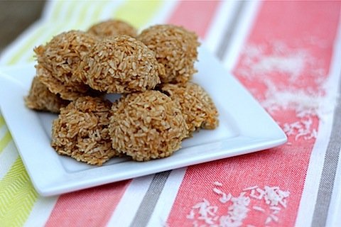Protein Coconut Macaroons Protein Coconut Macaroons