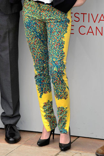 We're crushing on Kristen's superbright optic-printed Balenciaga pants.
We're crushing on Kristen's superbright optic-printed Balenciaga pants.