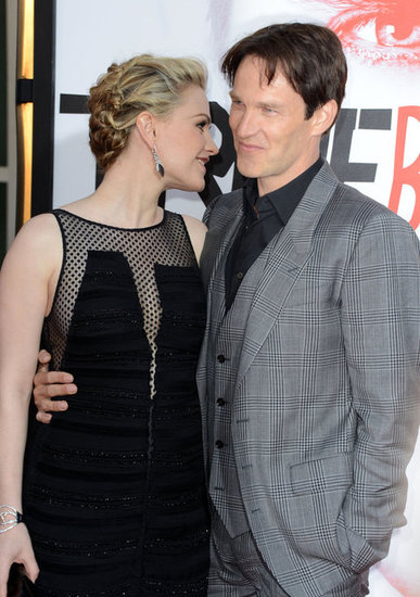 Anna Paquin had a chat with Stephen Moyer on the red carpet at the True Blood premiere.
Anna Paquin had a chat with Stephen Moyer on the red carpet at the True Blood premiere.