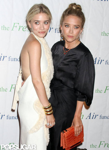 Mary-Kate Olsen and Ashley Olsen posed together for the Fresh Air Fund's Spring Gala in NYC.
Mary-Kate Olsen and Ashley Olsen posed together for the Fresh Air Fund's Spring Gala in NYC.