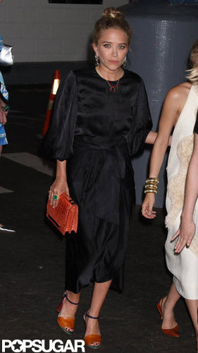 Mary-Kate Olsen wore her hair in a high bun for the Fresh Air Fund's Spring Gala in NYC.
Mary-Kate Olsen wore her hair in a high bun for the Fresh Air Fund's Spring Gala in NYC.