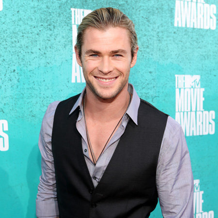 Chris Hemsworth Pictures at 2012 MTV Movie Awards