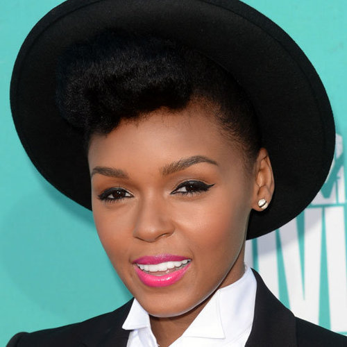 Janelle Monae Wearing Pink Lipstick at the 2012 MTV Movie Awards