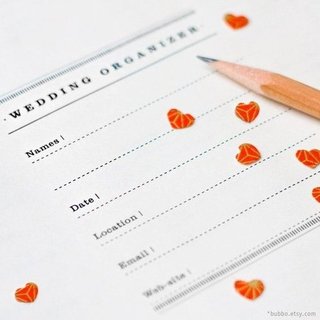 How to Create a Wedding Planning Binder