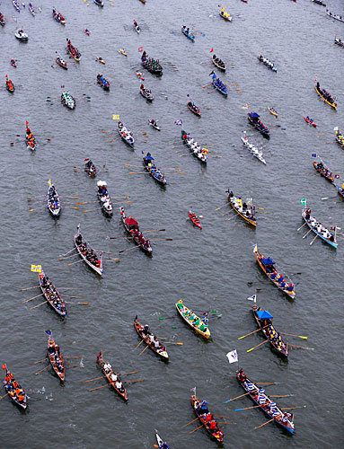 The River Thames: A Bird's-Eye View