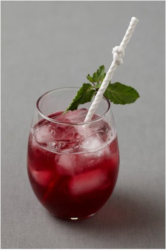 Introduce a nautical touch to your cocktail hour with these Maritime Drink Stirrers ($34 for 12).
Introduce a nautical touch to your cocktail hour with these Maritime Drink Stirrers ($34 for 12).