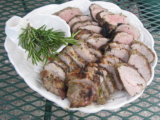 Grilled Pork Tenderloin With Rosemary Coating and Red Pepper Sauce