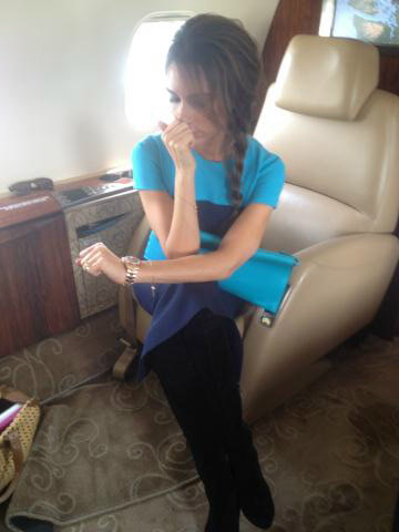 Victoria Beckham tweeted a photo of herself on the plane ride to Vancouver, writing, "I'm so upset about this carpet."
Source: Twitter user Victoria Beckham
Victoria Beckham tweeted a photo of herself on the plane ride to Vancouver, writing, "I'm so upset about this carpet."
Source: Twitter user Victoria Beckham