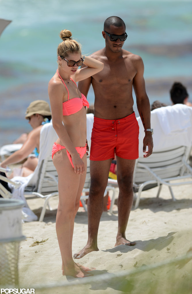 Doutzen Kroes wore a bikini with Sunnery James. Doutzen Kroes wore a bikini with Sunnery James.